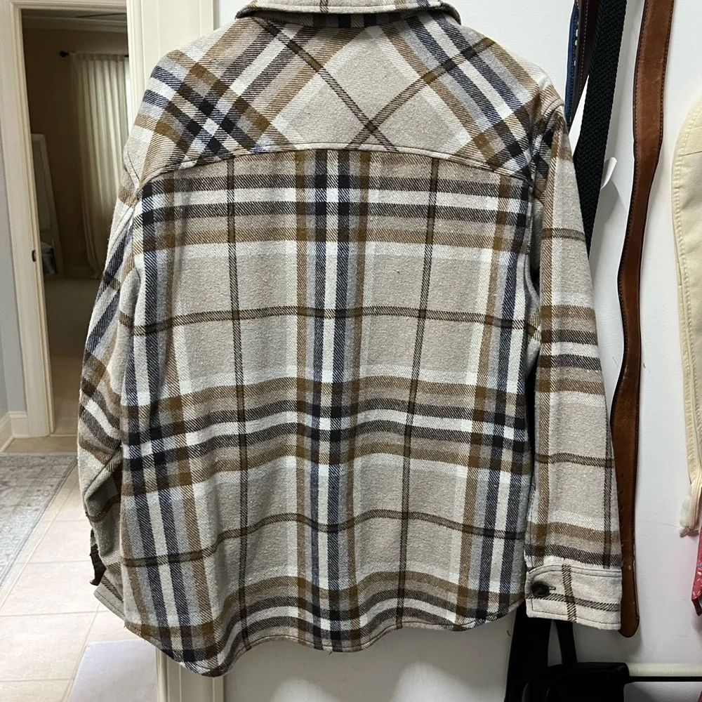 Zara Shacket - Picture 4 of 4